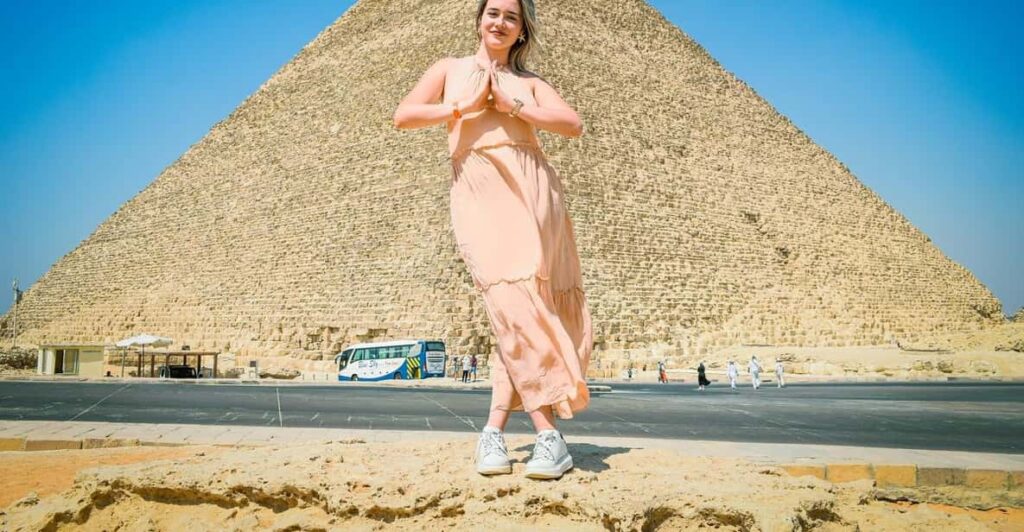 Hurghada to Cairo Day Trip by Plane